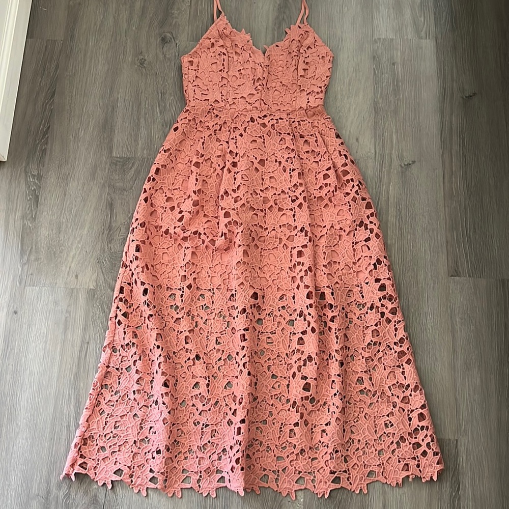 Beautiful lace pink dress. Size S